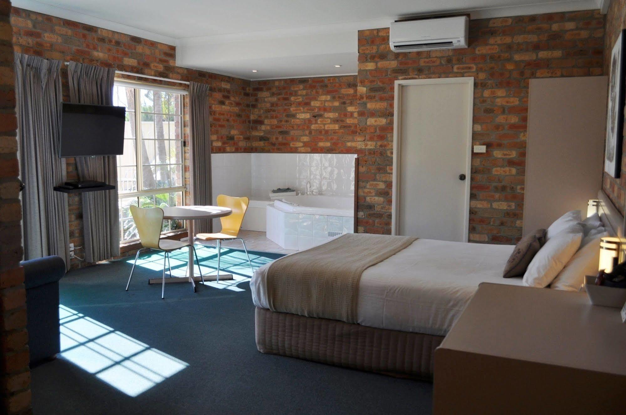 Mollymook Surfbeach Motel & Apartments Buitenkant foto
